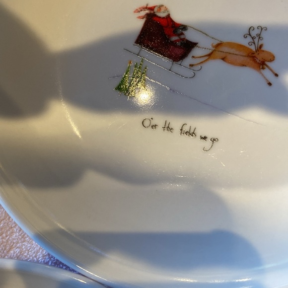 Oneida little St Nick Debbie Taylor Kerman set of 4 plates. NWOT. 7.5 plates - Picture 2 of 6
